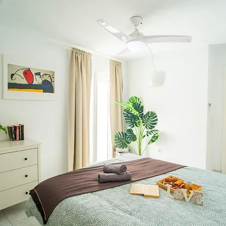 Boutique Apartment Terrace By The Sea By Turivida *